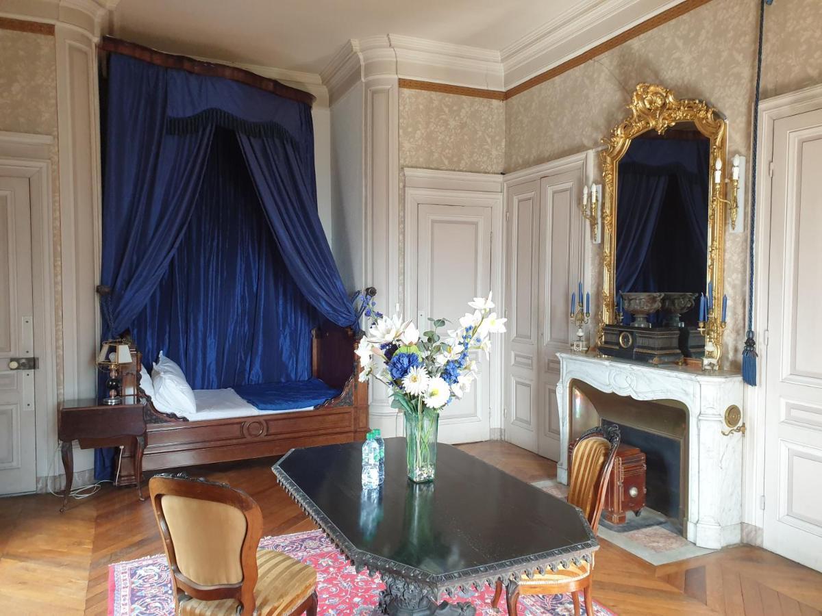Chateau De Bonnet Les Oules *